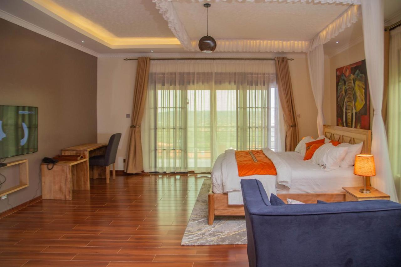 Savannah Suites Lubowa Экстерьер фото